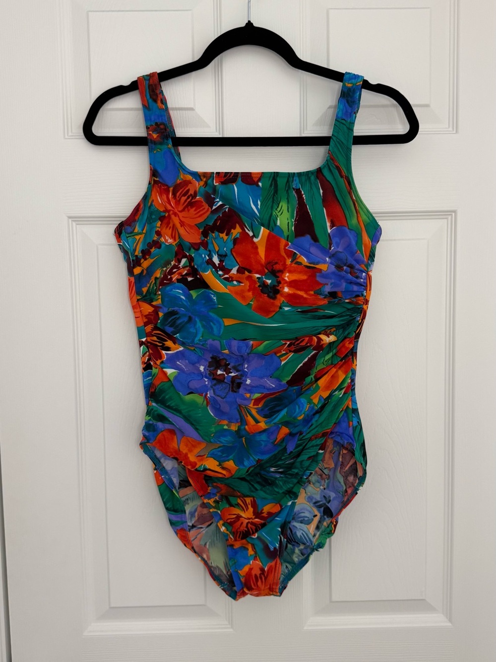 Miraclesuit Hawaiian Floral Hibiscus Square Cross Over  One Piece Swimsuit US 14